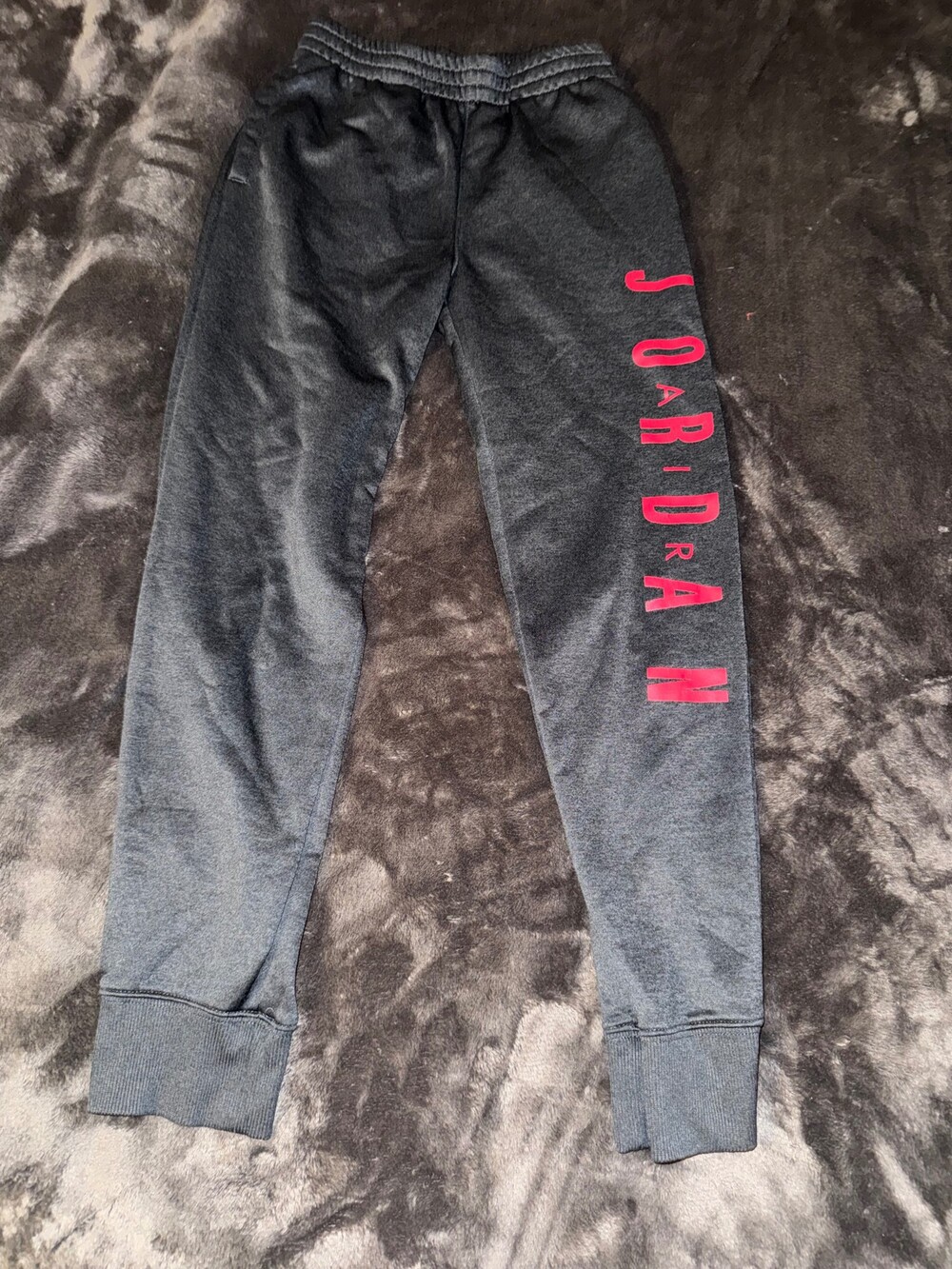 Nike air Jordan Dri-Fit joggers with Red Logo size medium youth